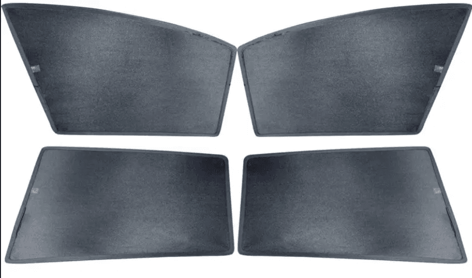 Half-cut Curtain image 1